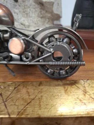 Mini moto artesanal de metal