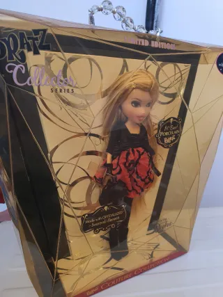 Bratz Daphne Porcelana.