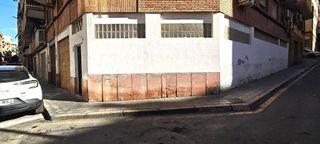 Garaje en venta en Carolinas Bajas en Alicante