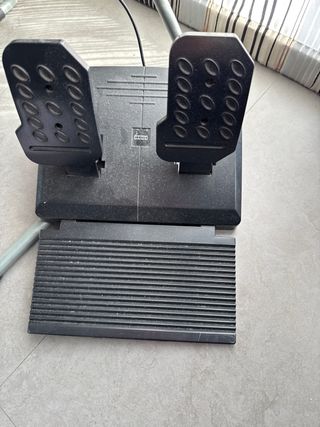 Volante Logitech PS4/PS5