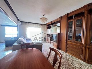 Piso en venta en L'Alquenència en Alzira