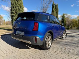 Mini COUNTRYMAN C