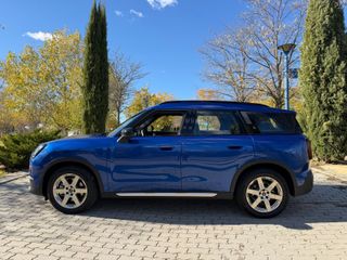 Mini COUNTRYMAN C