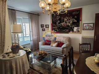 Piso en venta en La Vega - Oteruelo en León