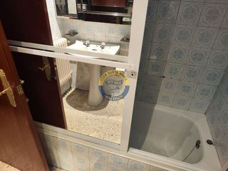 Piso en venta en La Vega - Oteruelo en León