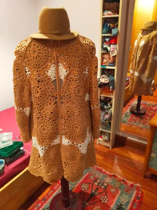 Fabuloso abrigo en crochet