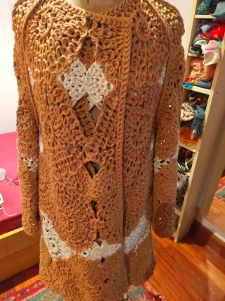 Fabuloso abrigo en crochet