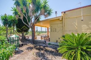 Chalet en venta en Urbanizaciones en Llíria