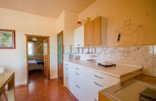Chalet en venta en Urbanizaciones en Llíria