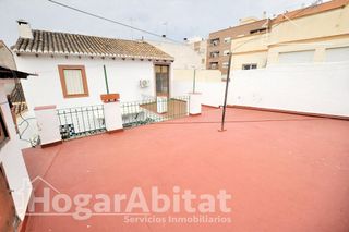 Chalet en venta en Zona Concordia en Burjassot