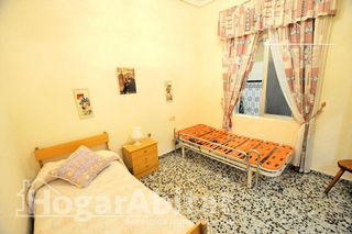 Chalet en venta en Zona Concordia en Burjassot