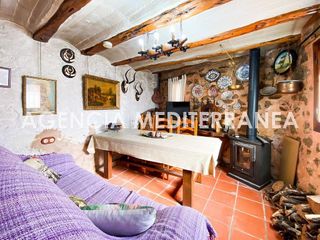 Casa en venta en Alpuente