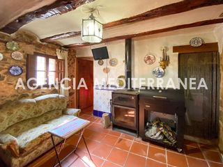 Casa en venta en Alpuente