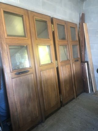 Puertas de madera con cristal