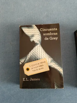 CINCUENTA SOMBRAS DE GREY