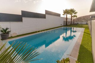 Chalet en venta en Cenes de la Vega