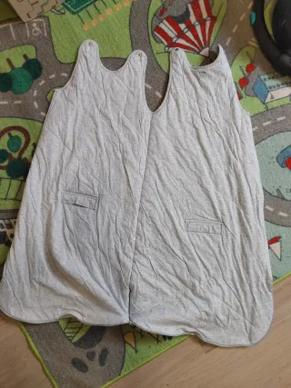 Saco dormir bebé gris con cara de gato