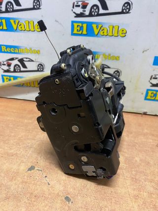 CERRADURA PUERTA DELANTERA IZQUIERDA SEAT LEON