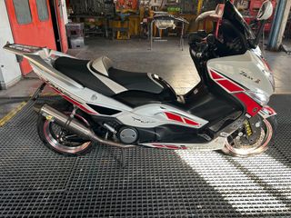 Yamaha T-Max 500 2010