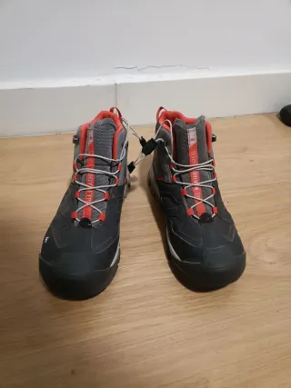 Botas de montaña para niñ@s
