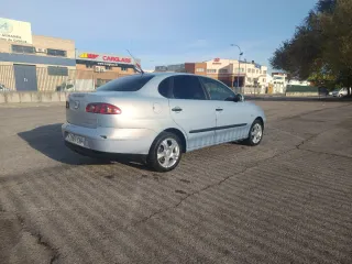 SEAT Cordoba 2004