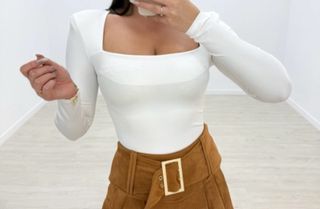 Top blanco escote cuadrado manga larga