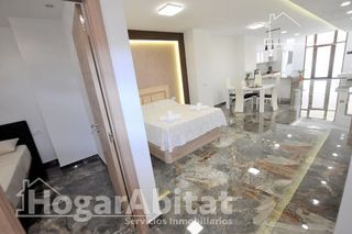 Piso en venta en Benicalap en Valencia