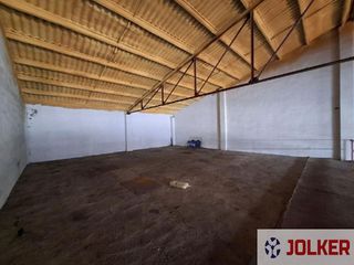 Nave industrial en venta en Zona Piscinas en Burriana