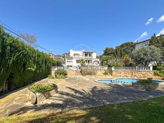 Chalet en venta en Roca Grossa - Serra Brava en Lloret de Mar