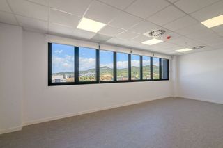 Oficina en alquiler en Sant Just Desvern