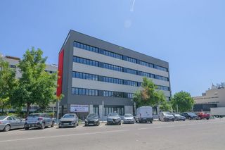 Oficina en alquiler en Sant Just Desvern