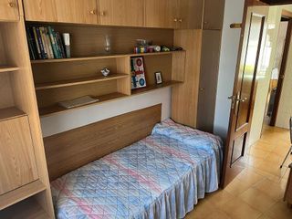 Casa adosada en venta en Valencia de Don Juan