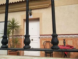 Casa adosada en venta en Bujalance