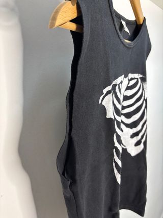 Camiseta sin mangas esqueleto costillas