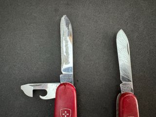 2 Coltelli Victorinox Svizzera Officer e Economy