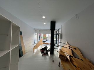 Local comercial en alquiler en Baeza