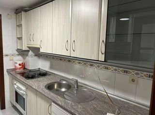 Piso en alquiler en Barrio de Zaidín en Granada