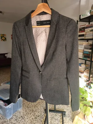 Americans Zara Basic Gris Oscuro.