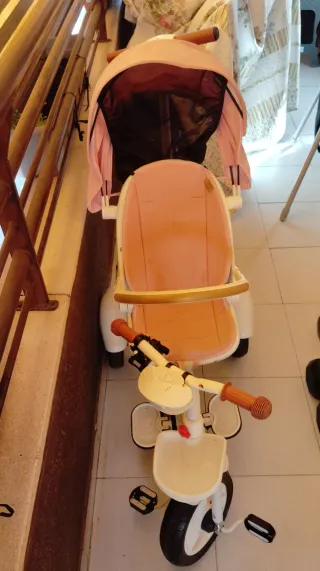 Triciclo para niña con toldo