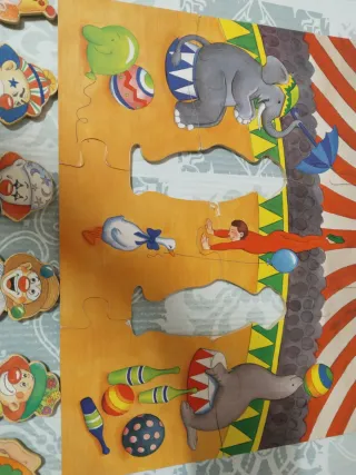 Puzzle de circo intercambiable
