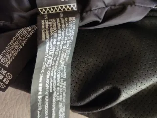 Cazadora negra Talla L