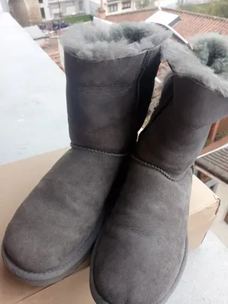 Botas UGG Bailey Bow II Gris