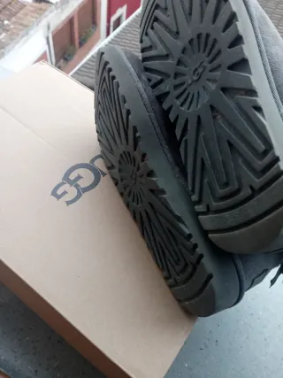 Botas UGG Bailey Bow II Gris