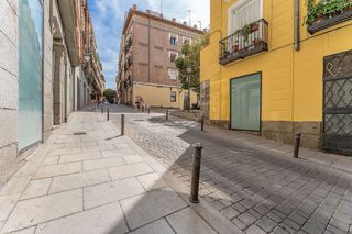 Local comercial en venta en Embajadores - Lavapiés en Madrid