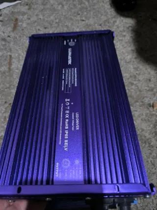 Controlador LED Lumatek VF650W