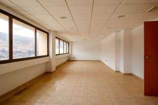 Oficina en venta en Isleta en Palmas de Gran Canaria(Las)