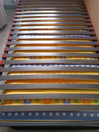 Conjunto Somieres Láminas Madera y Metal