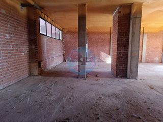 Local comercial en venta en La Chantría - La Lastra en León