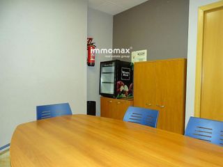 Oficina en alquiler en Roquetes