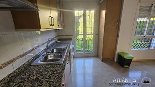 Casa adosada en alquiler en Casco Antiguo en Mairena del Aljarafe